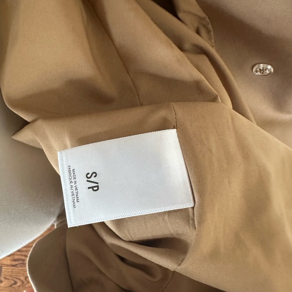 HTF Express Trench Coat 2019 - Picture 6 of 9